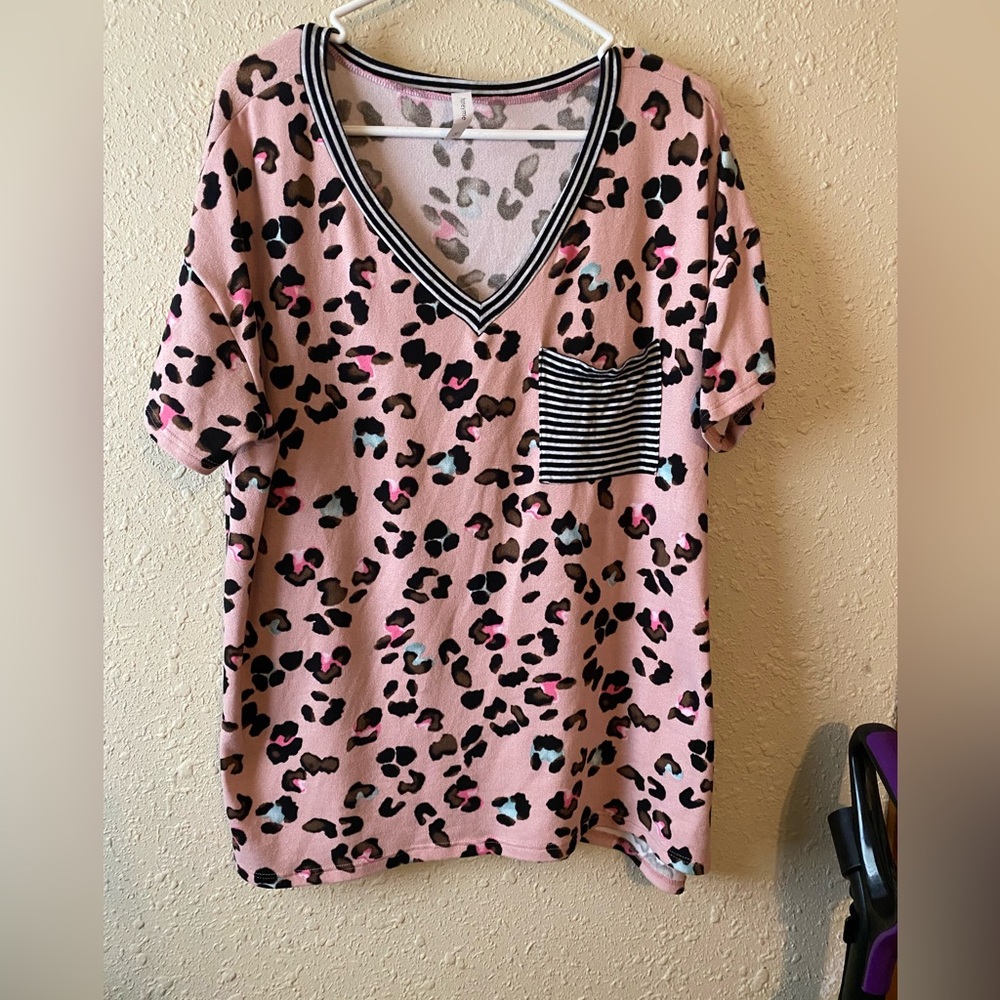 Honeyme. Size medium